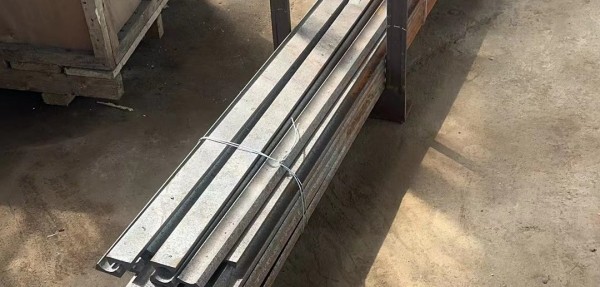 管子Φ63.5×4 ，材質(zhì)12Cr1MoVG，用于低溫再熱器